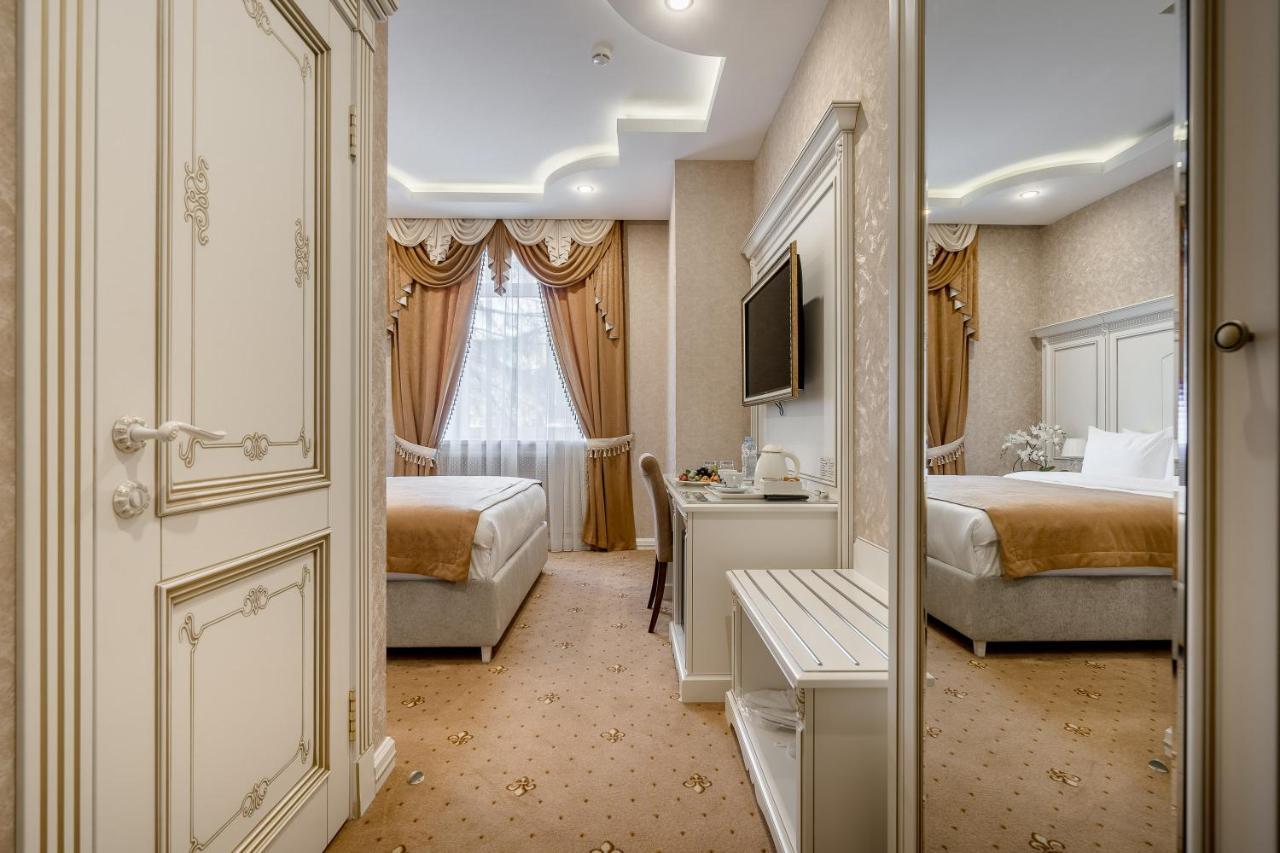 Imperial Palace Hotel มินสก์ ภายนอก รูปภาพ