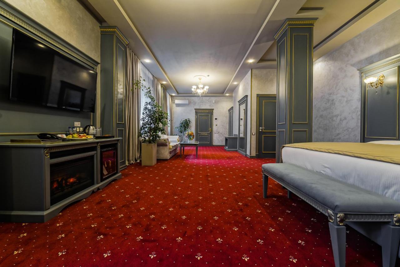 Imperial Palace Hotel มินสก์ ภายนอก รูปภาพ