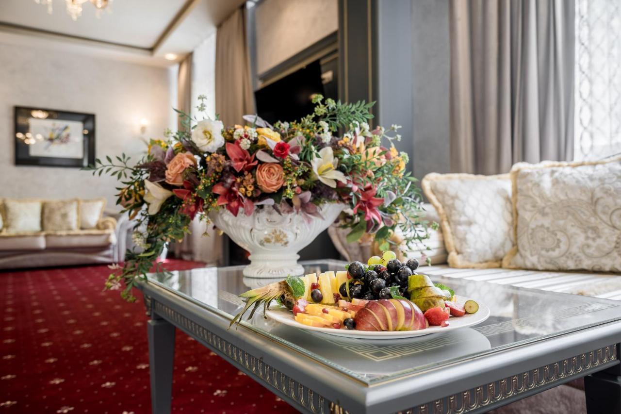 Imperial Palace Hotel มินสก์ ภายนอก รูปภาพ
