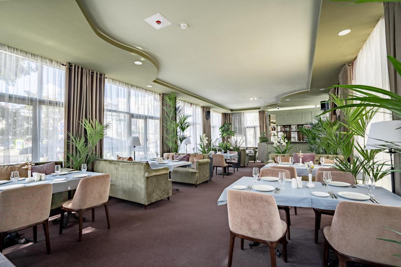 Imperial Palace Hotel มินสก์ ภายนอก รูปภาพ
